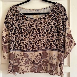Chasor Velvet Top